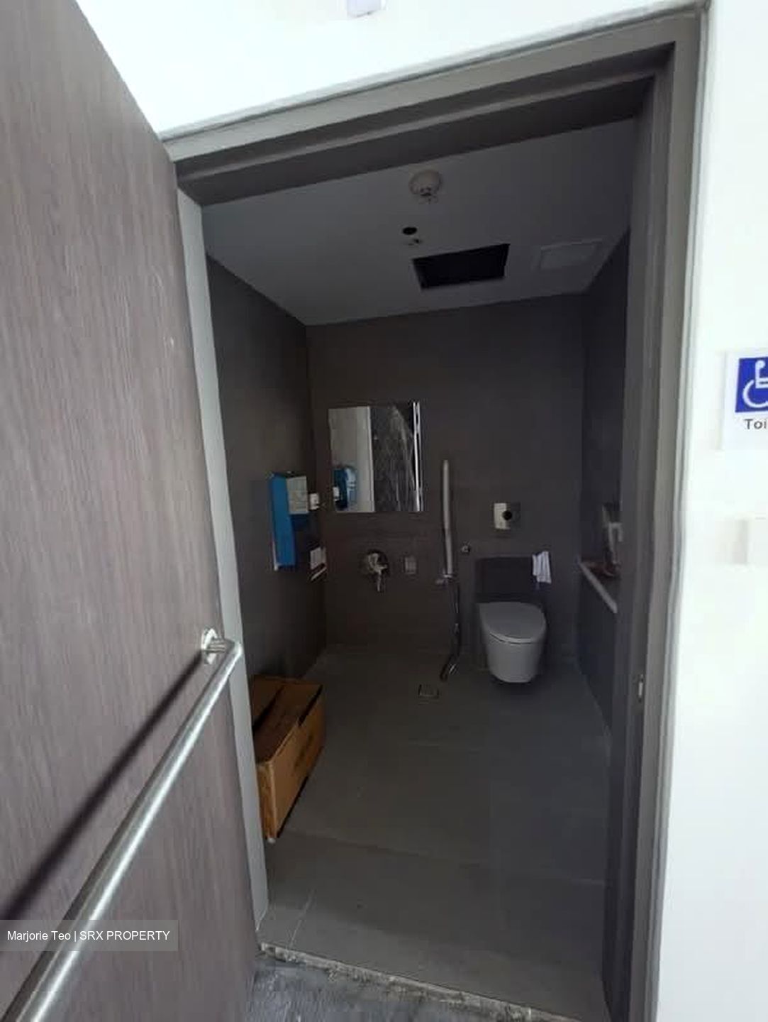 Serangoon Road (D8), Retail #638720641